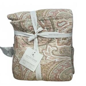 Levtex Home Paisley Quilted Throw (1 Throw 50X60) White Pink and Orange
